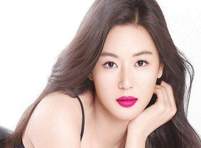 Nốt ruồi son ở các vị trí khác mang điềm lành toàn diện cả tài lộc và nhân duyên