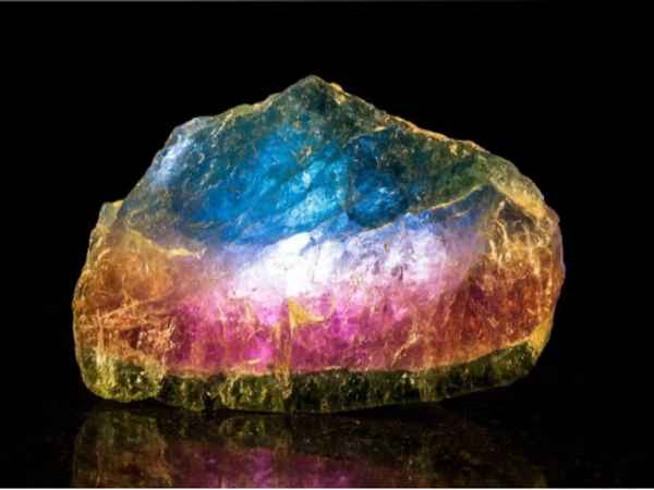 Tìm hiểu về đá Tourmaline