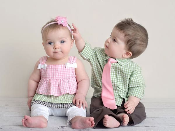 Đặt tên con sinh đôi 1 trai, 1 gái