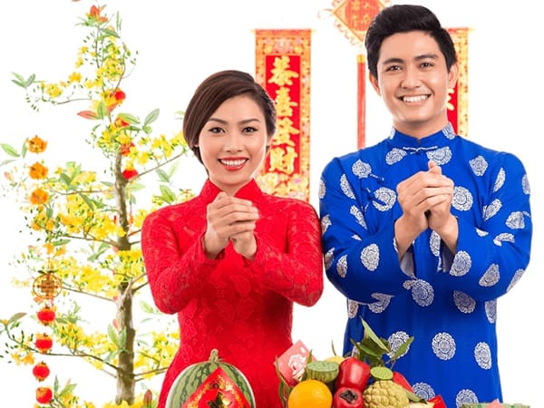 Những lời chúc tết Cô Chú năm mới bình an, hạnh phúc