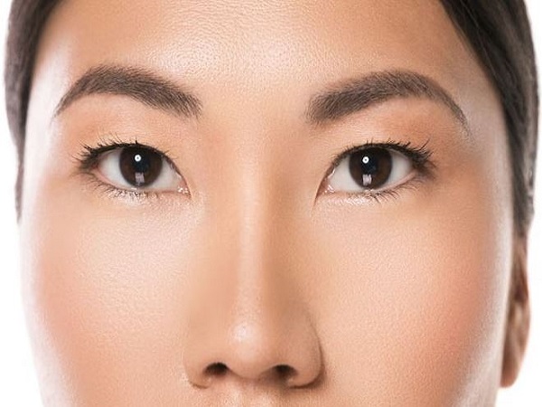 Tự xem tướng mắt: Mắt xếch