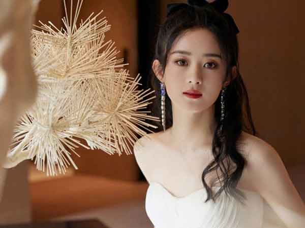 Khuôn mặt phụ nữ có những đường nét sắc bén thường có tính cách khôn khéo