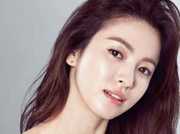 Phụ nữ có đôi lông mày rậm, dày và rõ nét cũng là một dấu hiệu của người dễ sinh quý tử