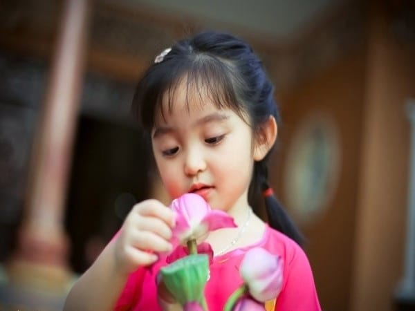 Giải mã ý nghĩa tên Nhi, tên đẹp đầy nữ tính và dễ thương